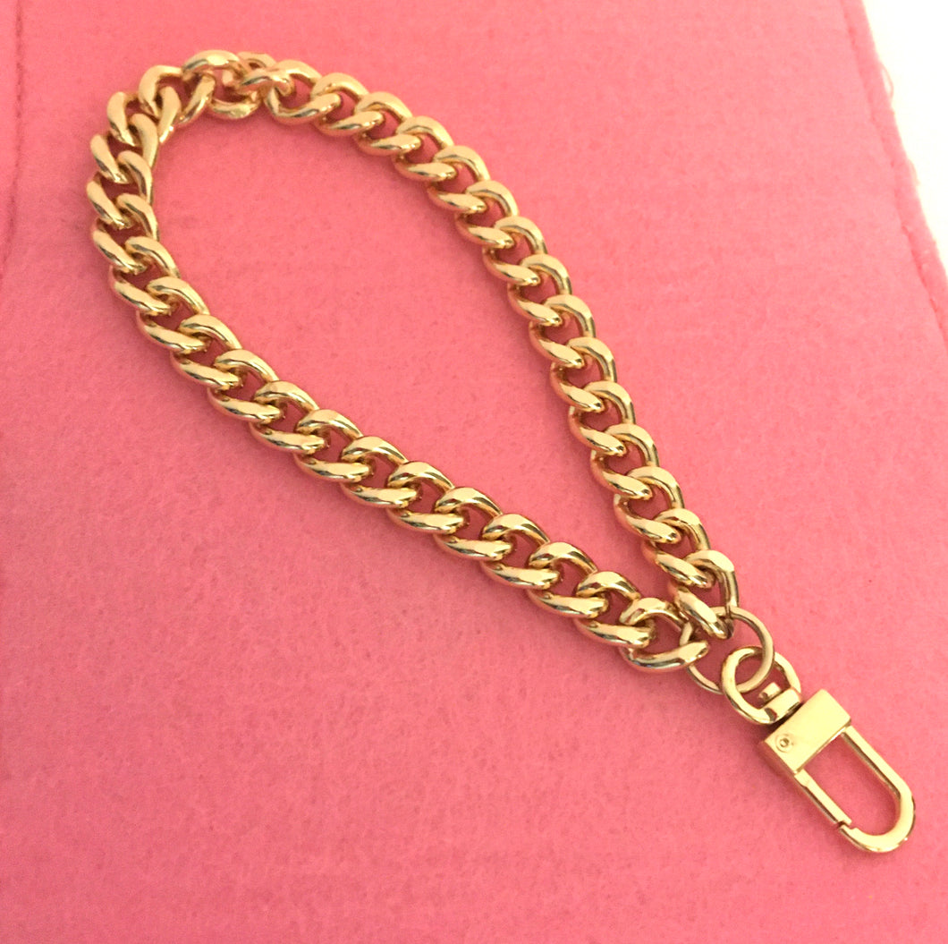 Chain Wristlet Gold (10mm) Curb Sturdy Thick